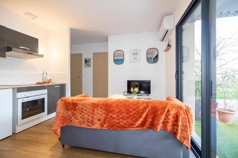 L'Escapade Dauphinoise, Gite 2 Chambres Avec Terrasse Et Clim Beaucroissant Exterior photo
